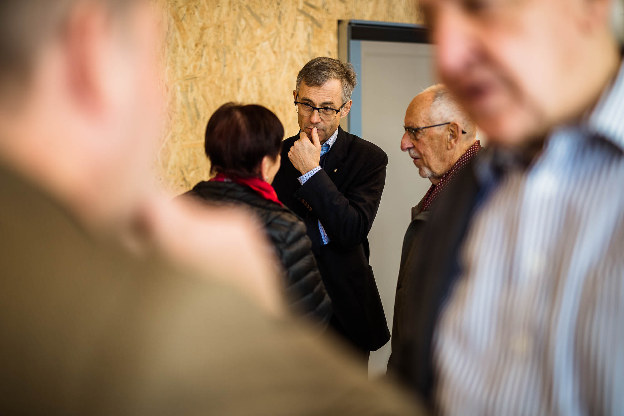 Export x3 1DX23064 Business 2020 Opening MOBI